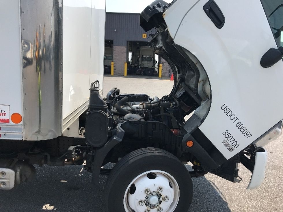 Medium Duty Box Truck-Light and Medium Duty Trucks-Hino-2020-195-Saint Laurent-PQ-231,442\n\t\tkm-$ 56,500 - Image 24