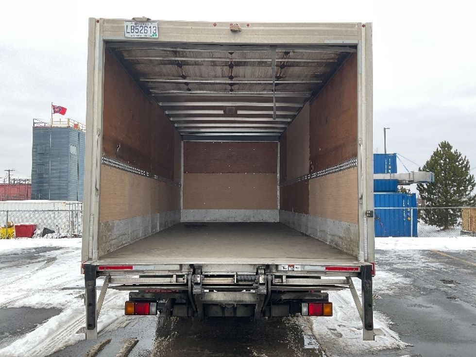 Medium Duty Box Truck-Light and Medium Duty Trucks-Hino-2020-195-Saint Laurent-PQ-235,802\n\t\tkm-$ 55,000 - Image 8