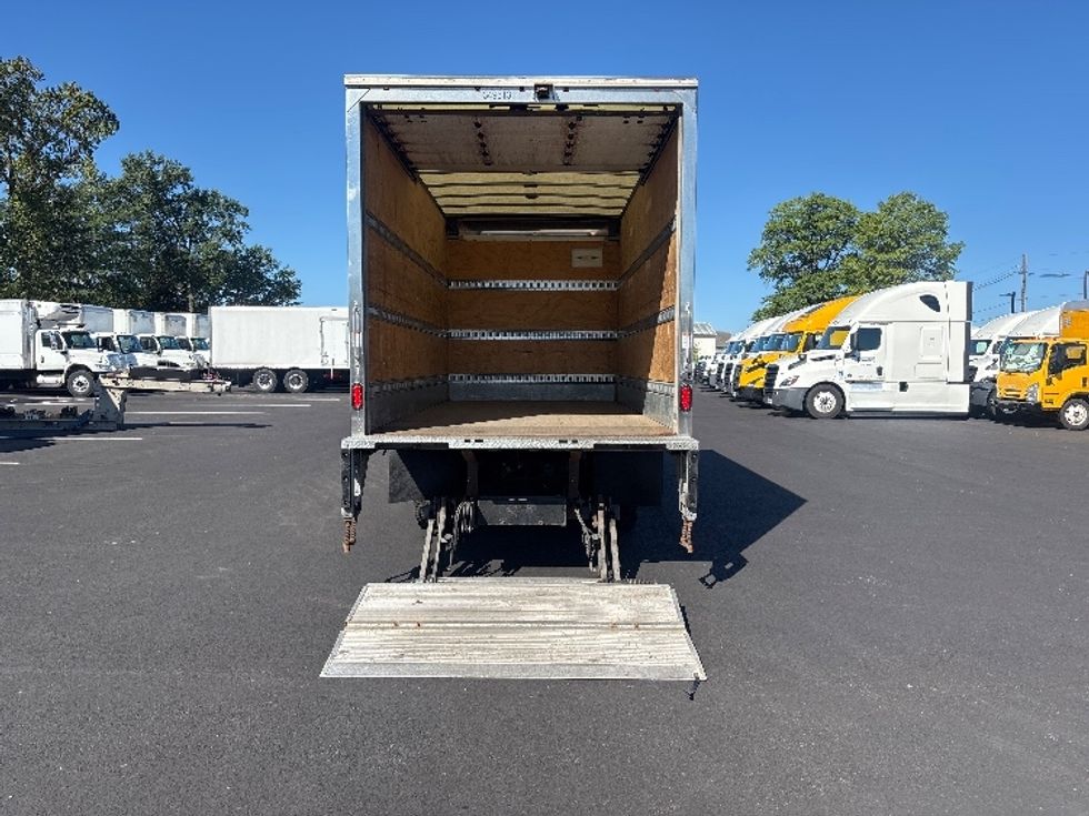 Medium Duty Box Truck-Light and Medium Duty Trucks-Hino-2020-195-South Plainfield-NJ-118,808\n\t\tmiles-$ 40,750 - Image 9
