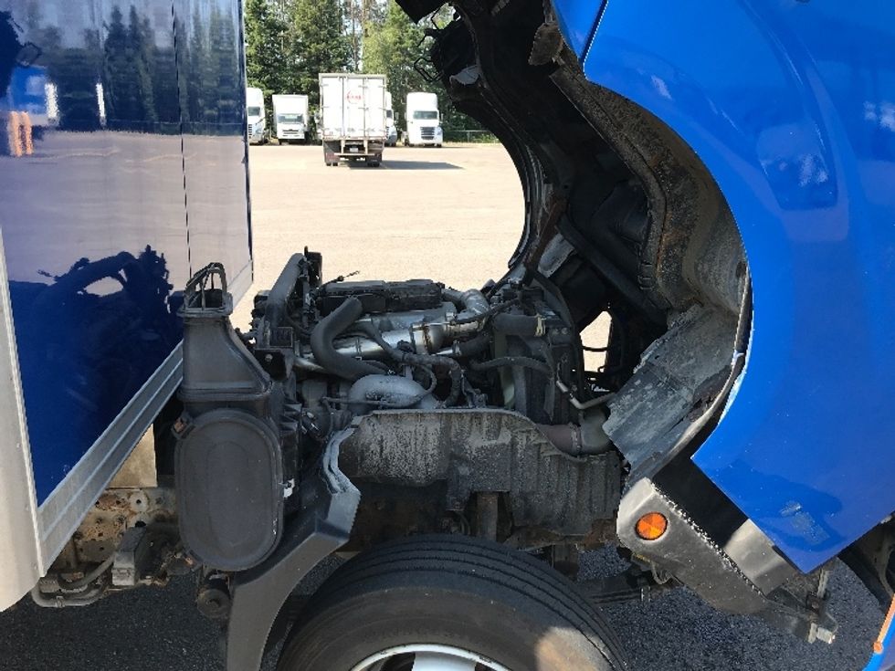 Medium Duty Box Truck-Light and Medium Duty Trucks-Hino-2020-195-Ste-Foy-PQ-115,849\n\t\tkm-$ 66,750 - Image 22