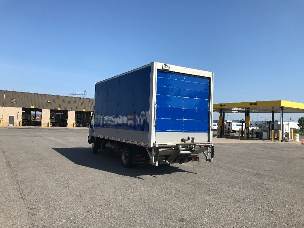 Medium Duty Box Truck-Light and Medium Duty Trucks-Hino-2020-195-Ste-Foy-PQ-115,849\n\t\tkm-$ 66,750 - Image 5