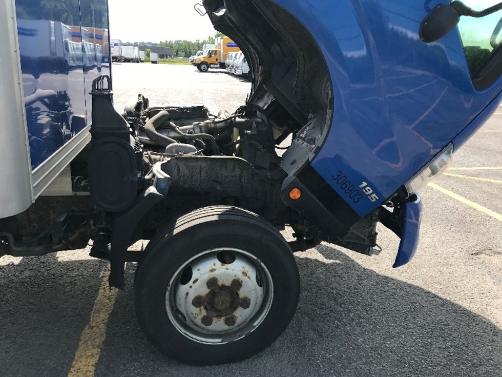 Medium Duty Box Truck-Light and Medium Duty Trucks-Hino-2020-195-Ste-Foy-PQ-203,253\n\t\tkm-$ 58,500 - Image 23