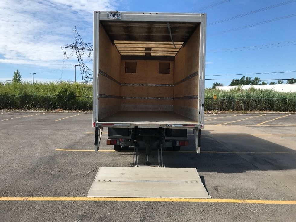 Medium Duty Box Truck-Light and Medium Duty Trucks-Hino-2020-195-Ste-Foy-PQ-203,253\n\t\tkm-$ 58,500 - Image 9