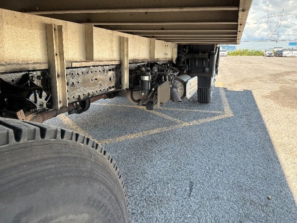 Medium Duty Box Truck-Light and Medium Duty Trucks-Hino-2020-195-Ste-Foy-PQ-209,763\n\t\tkm-$ 44,000 - Image 14