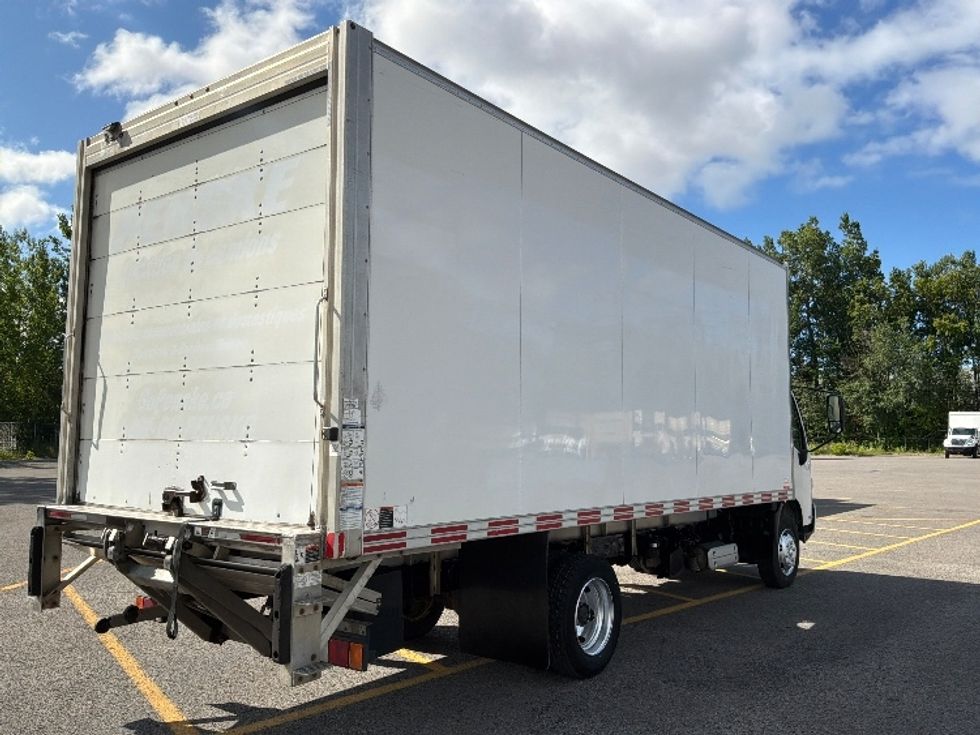 Medium Duty Box Truck-Light and Medium Duty Trucks-Hino-2020-195-Ste-Foy-PQ-222,535\n\t\tkm-$ 44,250 - Image 13