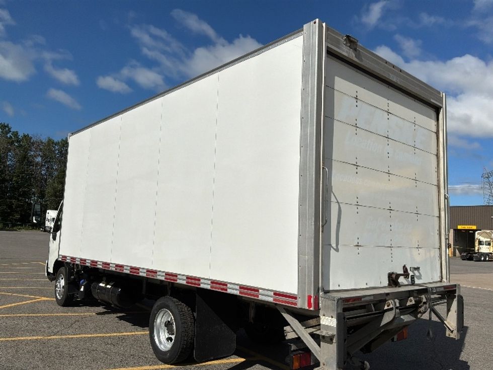 Medium Duty Box Truck-Light and Medium Duty Trucks-Hino-2020-195-Ste-Foy-PQ-222,535\n\t\tkm-$ 44,250 - Image 6