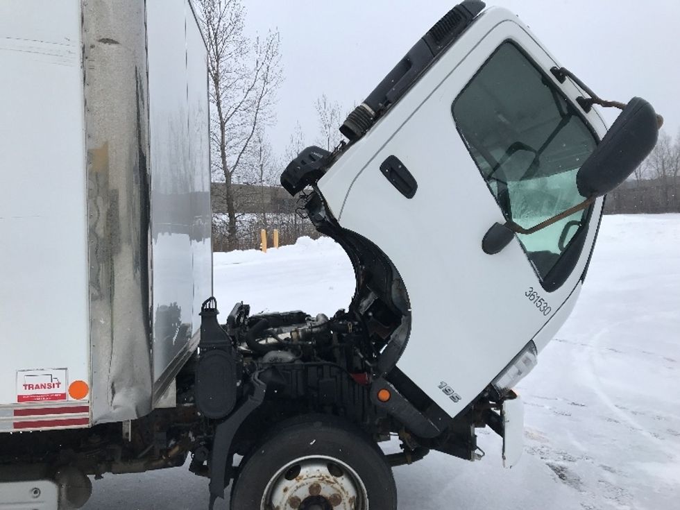 Medium Duty Box Truck-Light and Medium Duty Trucks-Hino-2020-195-Ste-Foy-PQ-225,815\n\t\tkm-$ 57,000 - Image 23