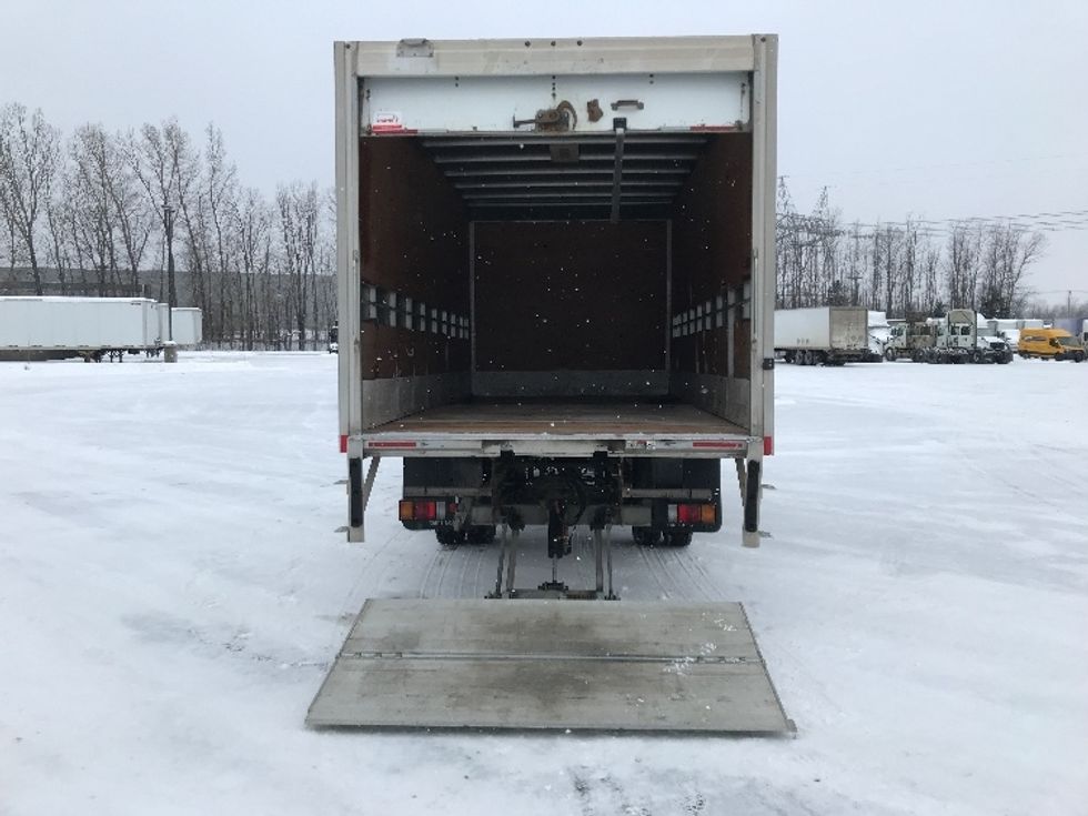 Medium Duty Box Truck-Light and Medium Duty Trucks-Hino-2020-195-Ste-Foy-PQ-225,815\n\t\tkm-$ 57,000 - Image 9