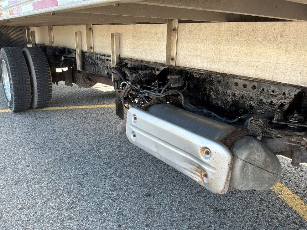 Medium Duty Box Truck-Light and Medium Duty Trucks-Hino-2020-195-Ste-Foy-PQ-256,941\n\t\tkm-$ 37,750 - Image 14