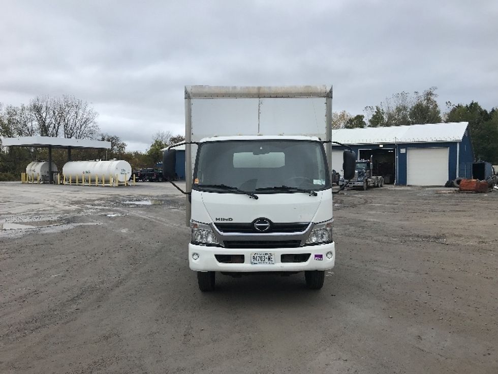 Medium Duty Box Truck-Light and Medium Duty Trucks-Hino-2020-195-Whitesboro-NY-173,077\n\t\tmiles-$ 28,000 - Image 2