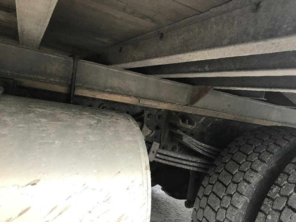 Medium Duty Box Truck-Light and Medium Duty Trucks-Hino-2020-195-Whitesboro-NY-173,077\n\t\tmiles-$ 28,000 - Image 5