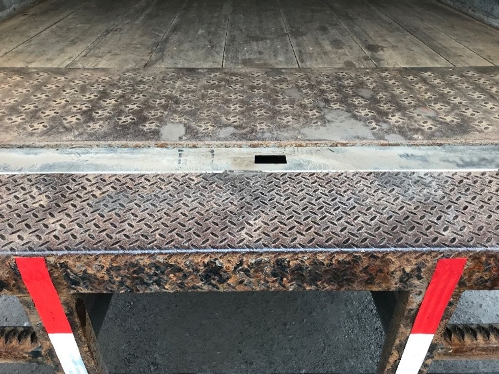 Medium Duty Box Truck-Light and Medium Duty Trucks-Hino-2020-195-Whitesboro-NY-173,077\n\t\tmiles-$ 28,000 - Image 9