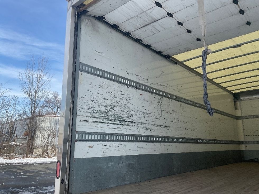 Medium Duty Box Truck-Light and Medium Duty Trucks-Hino-2020-258LP-Elmsford-NY-83,727\n\t\tmiles-$ 61,250 - Image 11