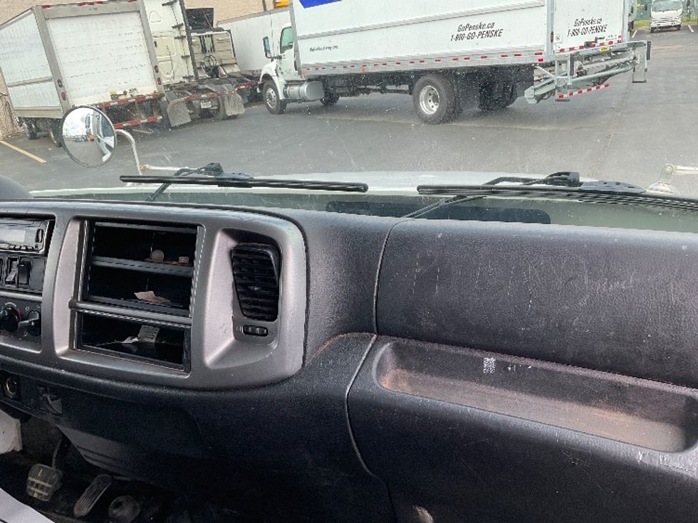 Medium Duty Box Truck-Light and Medium Duty Trucks-Hino-2020-258LP-Mississauga-ON-333,132\n\t\tkm-$ 52,750 - Image 21