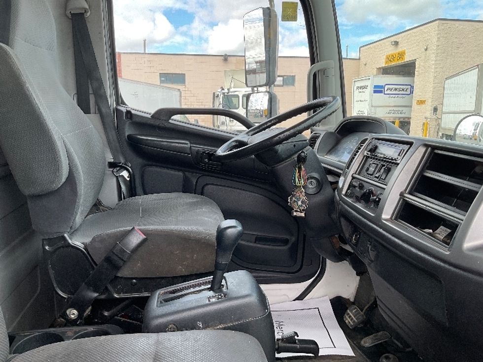 Medium Duty Box Truck-Light and Medium Duty Trucks-Hino-2020-258LP-Mississauga-ON-333,132\n\t\tkm-$ 52,750 - Image 22