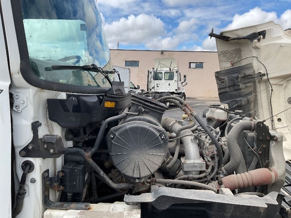 Medium Duty Box Truck-Light and Medium Duty Trucks-Hino-2020-258LP-Mississauga-ON-333,132\n\t\tkm-$ 52,750 - Image 23