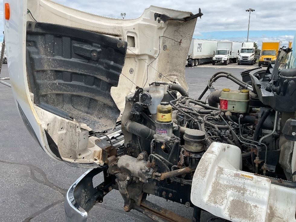 Medium Duty Box Truck-Light and Medium Duty Trucks-Hino-2020-258LP-Mississauga-ON-333,132\n\t\tkm-$ 52,750 - Image 24