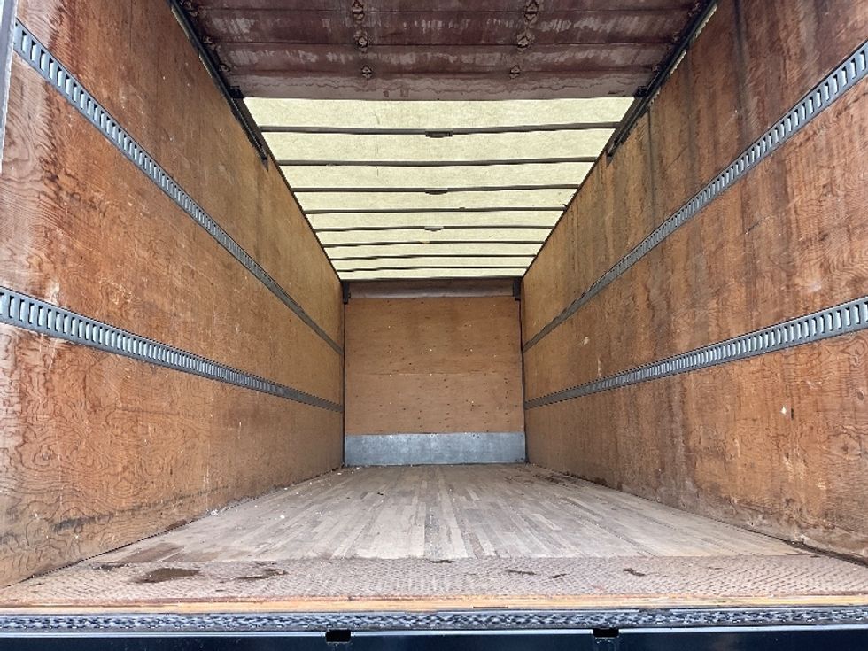 Medium Duty Box Truck-Light and Medium Duty Trucks-Hino-2020-258LP-Mississauga-ON-333,132\n\t\tkm-$ 52,750 - Image 9