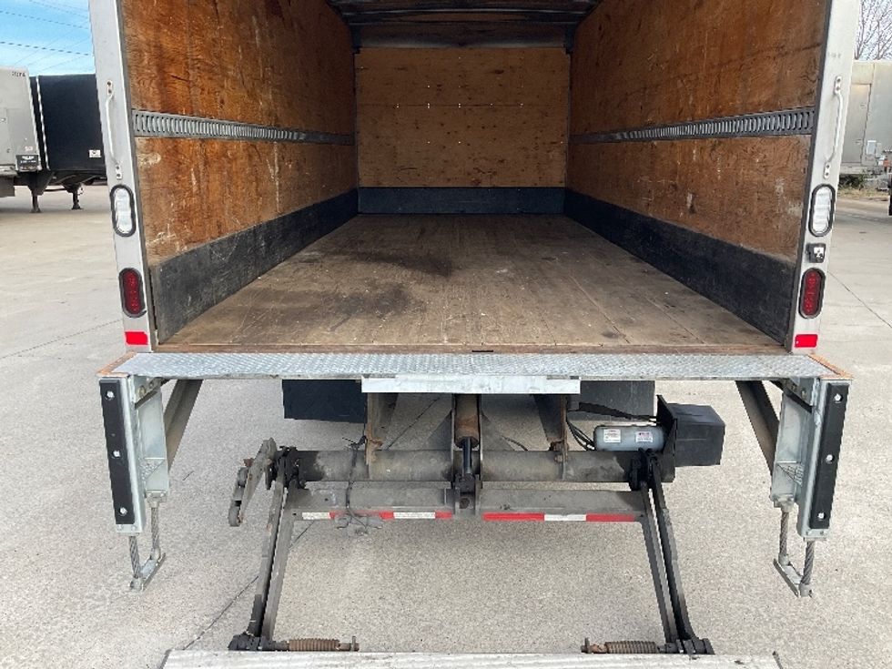 Medium Duty Box Truck-Light and Medium Duty Trucks-Hino-2020-258LP-Nashville-TN-182,082\n\t\tmiles-$ 40,750 - Image 10