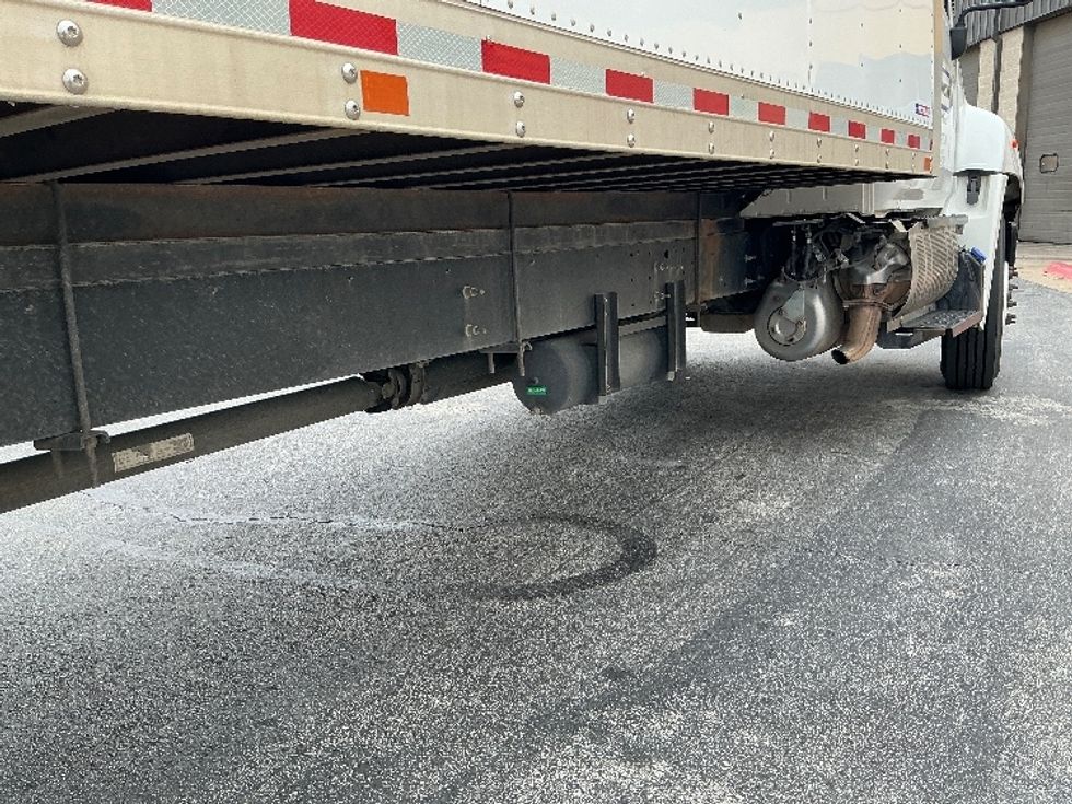 Medium Duty Box Truck-Light and Medium Duty Trucks-Hino-2020-268-Austin-TX-197,887\n\t\tmiles-$ 51,000 - Image 14