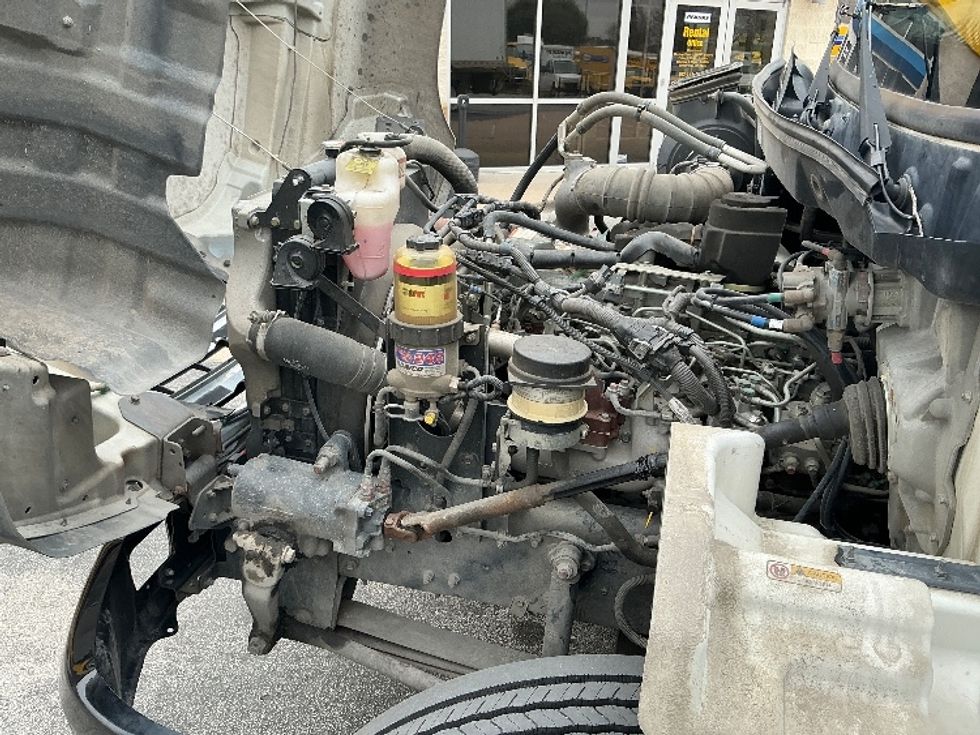 Medium Duty Box Truck-Light and Medium Duty Trucks-Hino-2020-268-Austin-TX-197,887\n\t\tmiles-$ 51,000 - Image 24