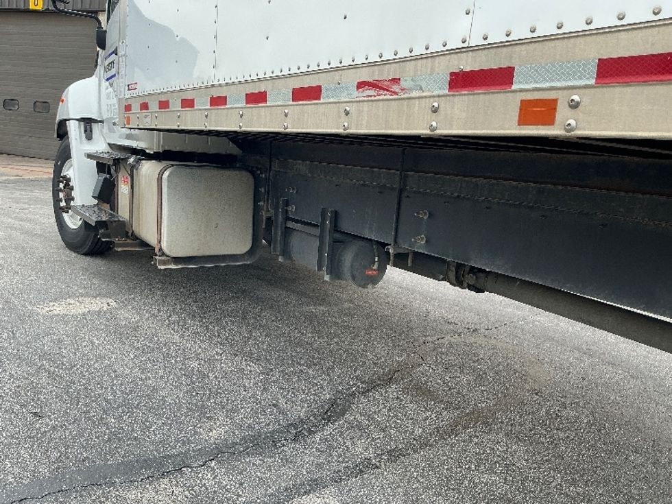 Medium Duty Box Truck-Light and Medium Duty Trucks-Hino-2020-268-Austin-TX-197,887\n\t\tmiles-$ 51,000 - Image 6