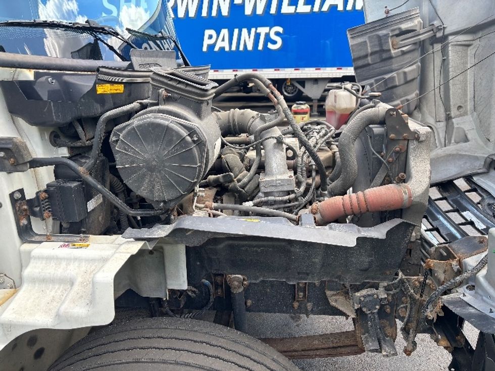 Medium Duty Box Truck-Light and Medium Duty Trucks-Hino-2020-268-Brook Park-OH-190,431\n\t\tmiles-$ 48,250 - Image 24