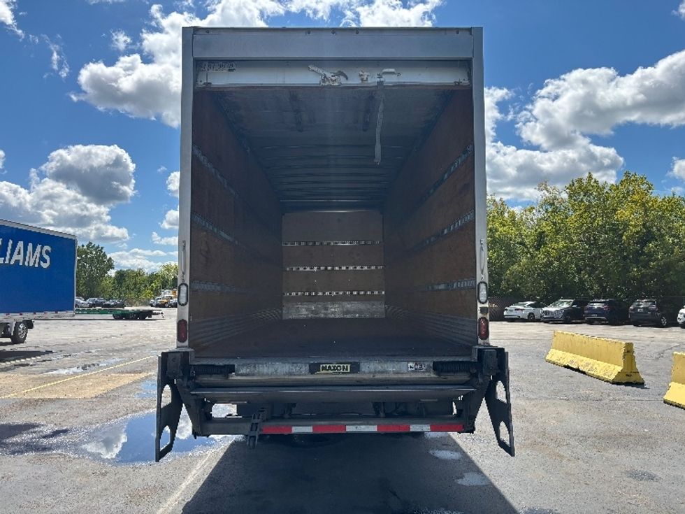 Medium Duty Box Truck-Light and Medium Duty Trucks-Hino-2020-268-Brook Park-OH-190,431\n\t\tmiles-$ 51,000 - Image 8