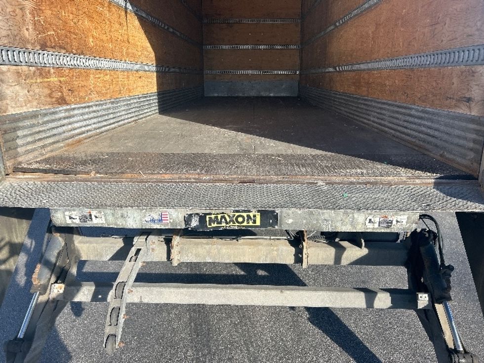 Medium Duty Box Truck-Light and Medium Duty Trucks-Hino-2020-268-Brook Park-OH-196,064\n\t\tmiles-$ 50,500 - Image 10