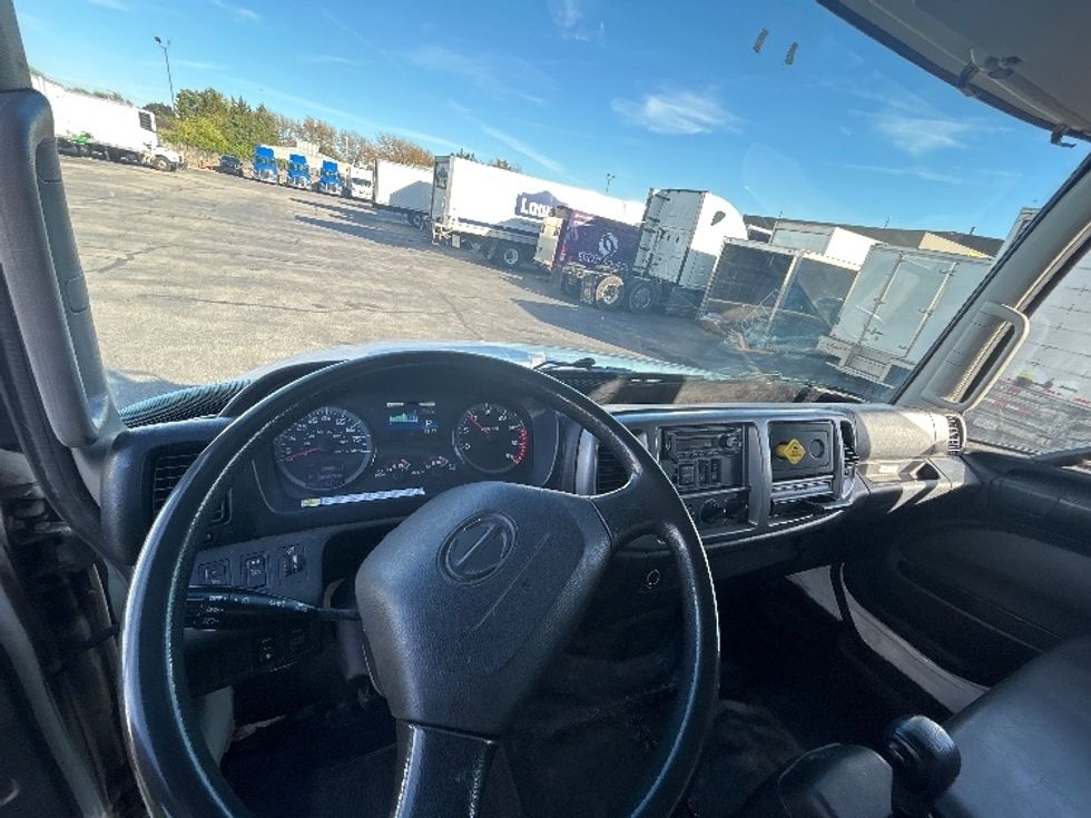 Medium Duty Box Truck-Light and Medium Duty Trucks-Hino-2020-268-Brook Park-OH-196,064\n\t\tmiles-$ 50,500 - Image 18