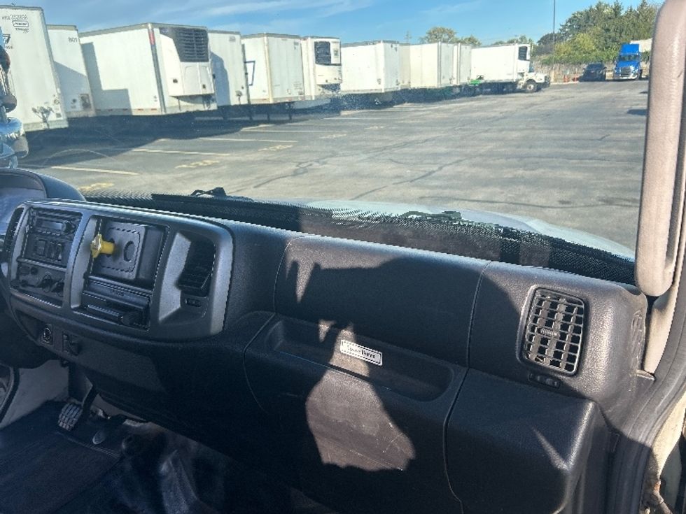 Medium Duty Box Truck-Light and Medium Duty Trucks-Hino-2020-268-Brook Park-OH-196,064\n\t\tmiles-$ 50,500 - Image 21