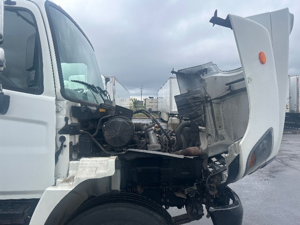 Medium Duty Box Truck-Light and Medium Duty Trucks-Hino-2020-268-Brook Park-OH-198,081\n\t\tmiles-$ 49,750 - Image 23