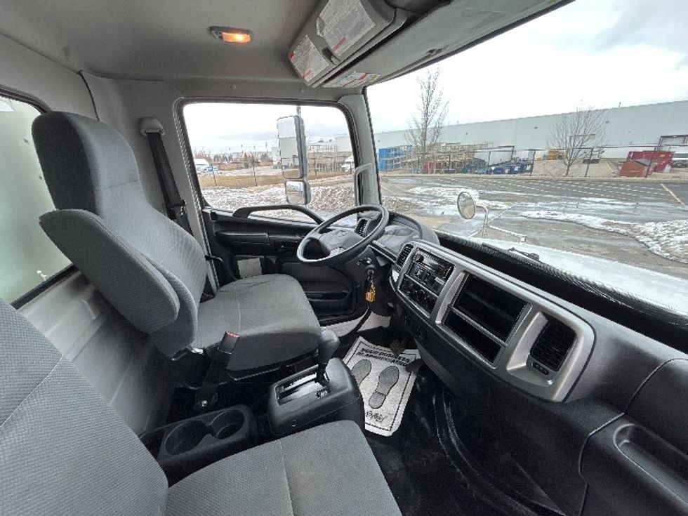 Medium Duty Box Truck-Light and Medium Duty Trucks-Hino-2020-268-Cambridge-ON-452,228\n\t\tkm-$ 43,750 - Image 22