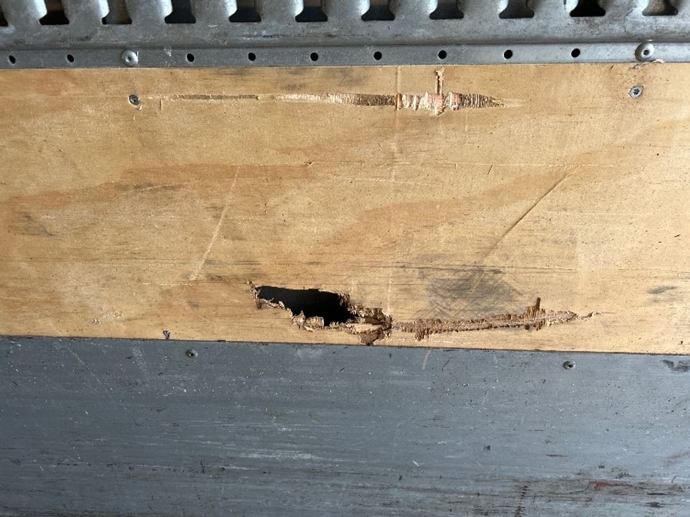 Medium Duty Box Truck-Light and Medium Duty Trucks-Hino-2020-268-Cambridge-ON-452,228\n\t\tkm-$ 43,750 - Image 26