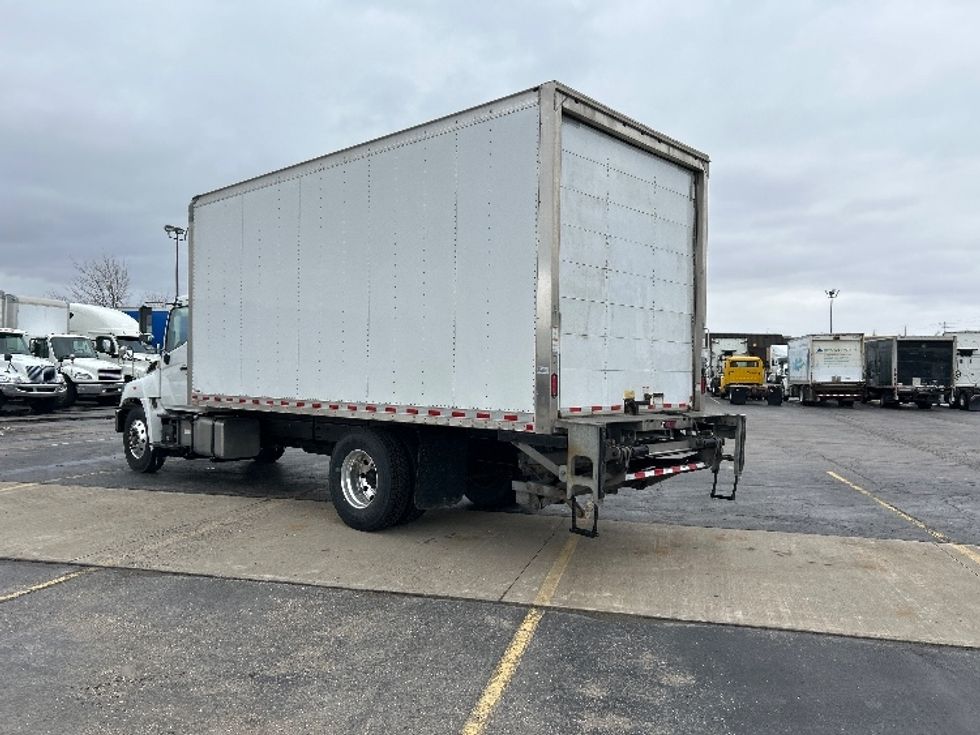 Medium Duty Box Truck-Light and Medium Duty Trucks-Hino-2020-268-Cambridge-ON-452,228\n\t\tkm-$ 43,750 - Image 6