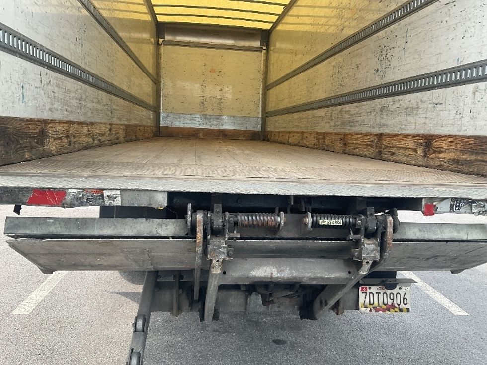 Medium Duty Box Truck-Light and Medium Duty Trucks-Hino-2020-268-Capitol Heights-MD-222,096\n\t\tmiles-$ 46,750 - Image 10