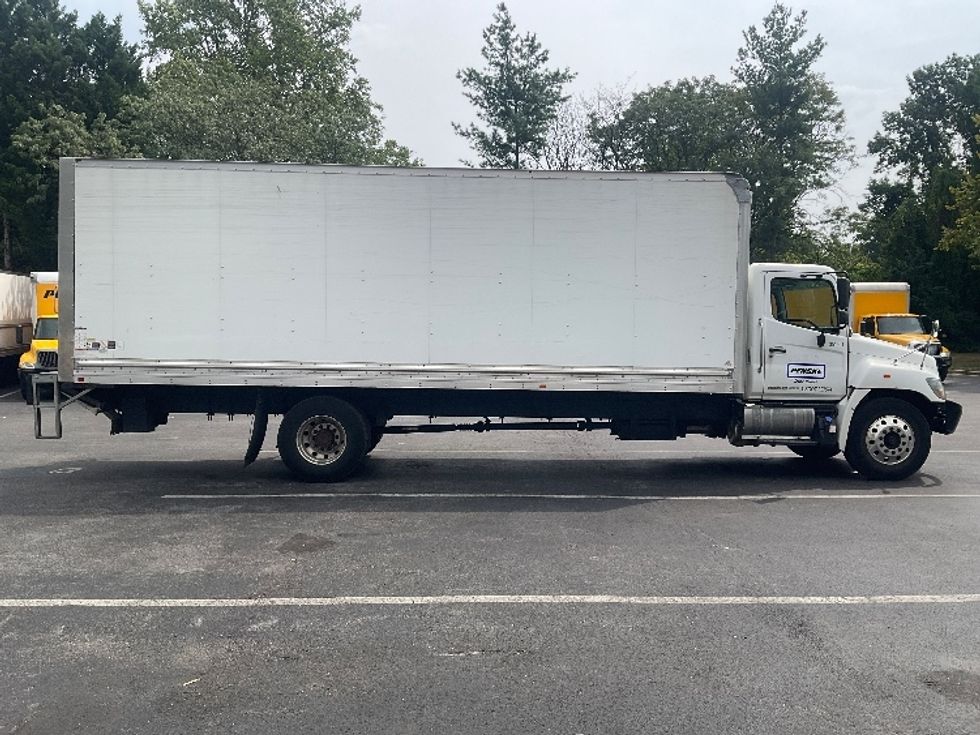 Medium Duty Box Truck-Light and Medium Duty Trucks-Hino-2020-268-Capitol Heights-MD-222,096\n\t\tmiles-$ 46,750 - Image 15