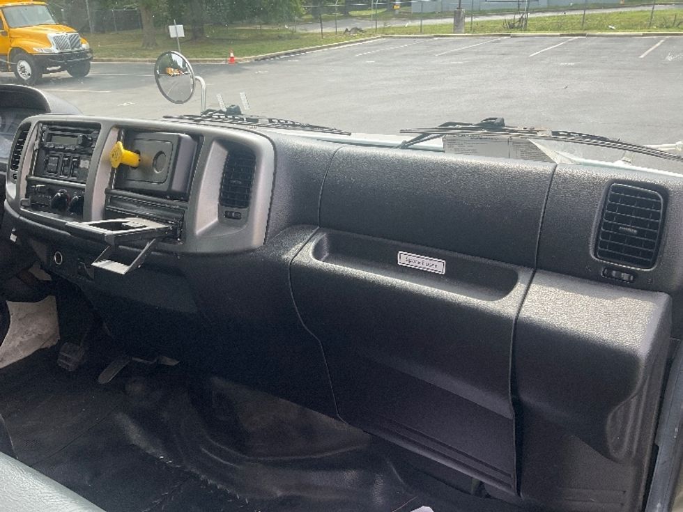 Medium Duty Box Truck-Light and Medium Duty Trucks-Hino-2020-268-Capitol Heights-MD-222,096\n\t\tmiles-$ 46,750 - Image 21