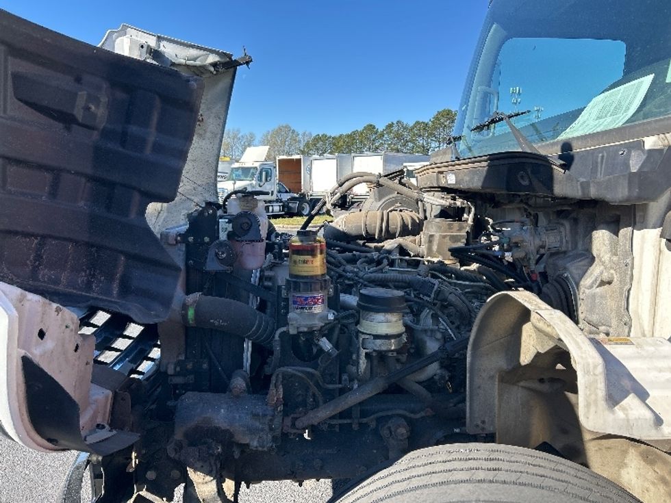 Medium Duty Box Truck-Light and Medium Duty Trucks-Hino-2020-268-Charlotte-NC-132,252\n\t\tmiles-$ 65,500 - Image 24