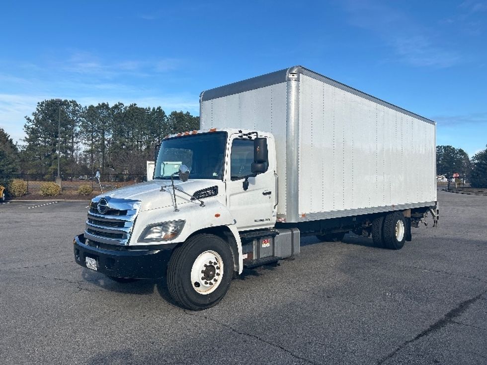 Medium Duty Box Truck-Light and Medium Duty Trucks-Hino-2020-268-Chester-VA-149,200\n\t\tmiles-$ 60,000 - Image 3
