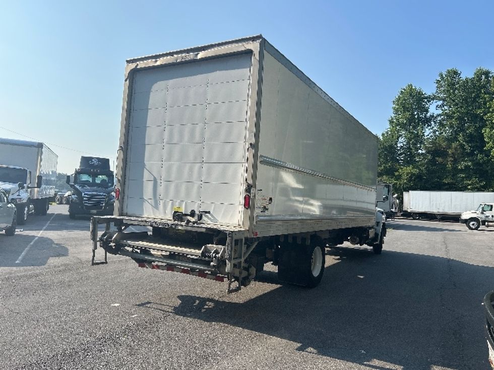 Medium Duty Box Truck-Light and Medium Duty Trucks-Hino-2020-268-Cleveland-TN-118,796\n\t\tmiles-$ 68,500 - Image 13