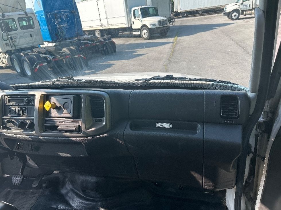 Medium Duty Box Truck-Light and Medium Duty Trucks-Hino-2020-268-Cleveland-TN-118,796\n\t\tmiles-$ 68,500 - Image 21