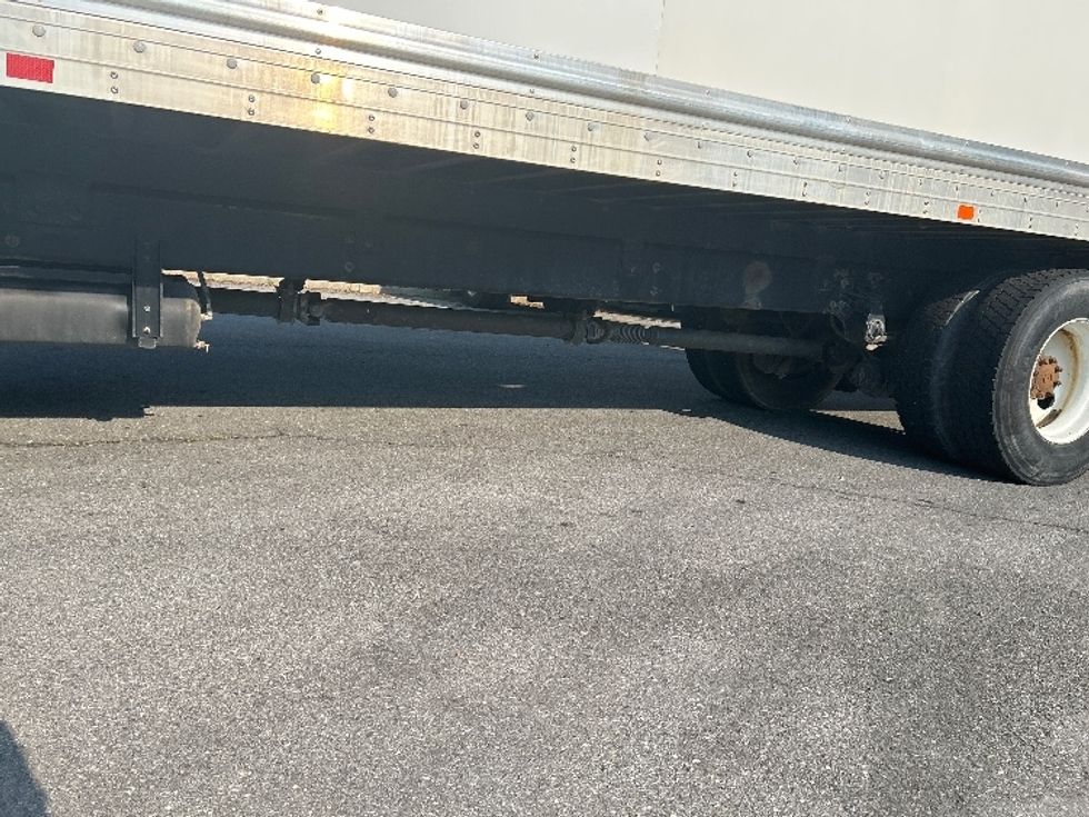 Medium Duty Box Truck-Light and Medium Duty Trucks-Hino-2020-268-Cleveland-TN-118,796\n\t\tmiles-$ 68,500 - Image 5