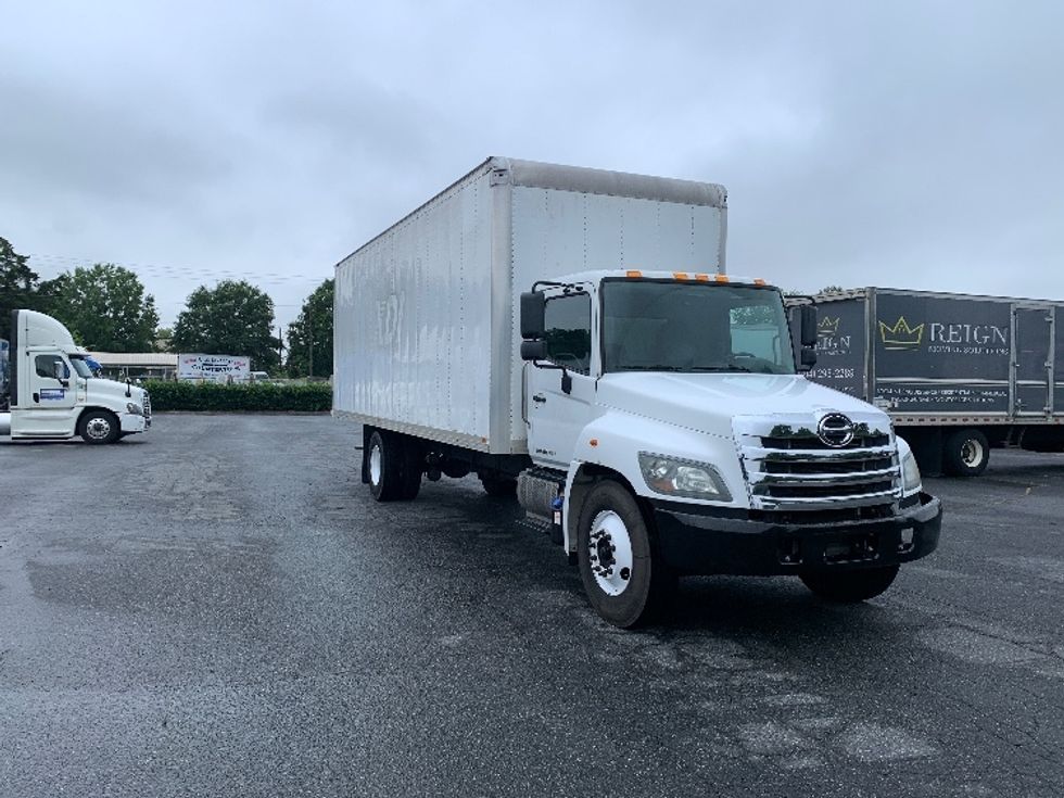 Medium Duty Box Truck-Light and Medium Duty Trucks-Hino-2020-268-Concord-NC-79,351\n\t\tmiles-$ 62,750 - Image 1