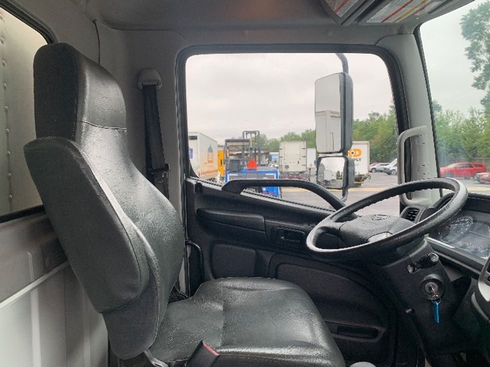 Medium Duty Box Truck-Light and Medium Duty Trucks-Hino-2020-268-Concord-NC-79,351\n\t\tmiles-$ 62,750 - Image 21