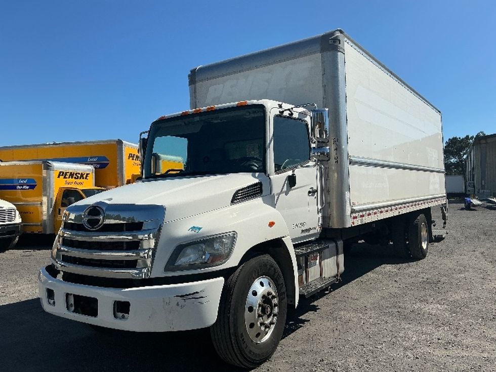 Medium Duty Box Truck-Light and Medium Duty Trucks-Hino-2020-268-Conway-SC-159,222\n\t\tmiles-$ 61,750 - Image 1