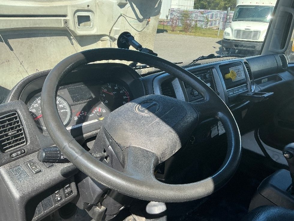 Medium Duty Box Truck-Light and Medium Duty Trucks-Hino-2020-268-Conway-SC-159,222\n\t\tmiles-$ 61,750 - Image 15