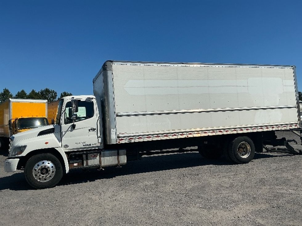 Medium Duty Box Truck-Light and Medium Duty Trucks-Hino-2020-268-Conway-SC-159,222\n\t\tmiles-$ 61,750 - Image 4