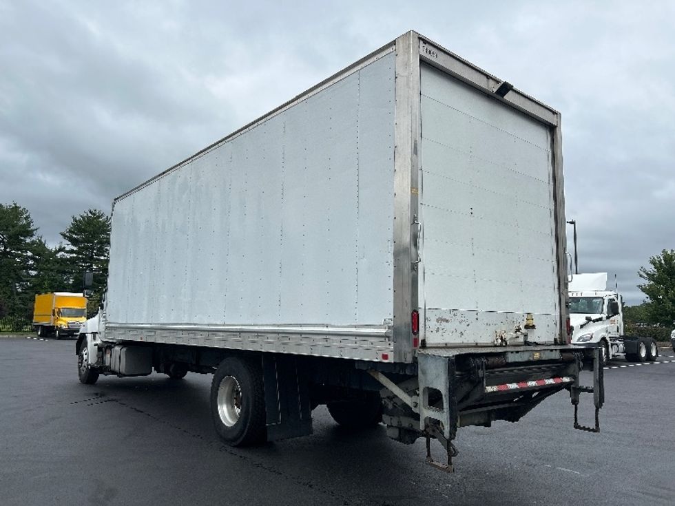 Medium Duty Box Truck-Light and Medium Duty Trucks-Hino-2020-268-Cranbury-NJ-93,187\n\t\tmiles-$ 61,250 - Image 6