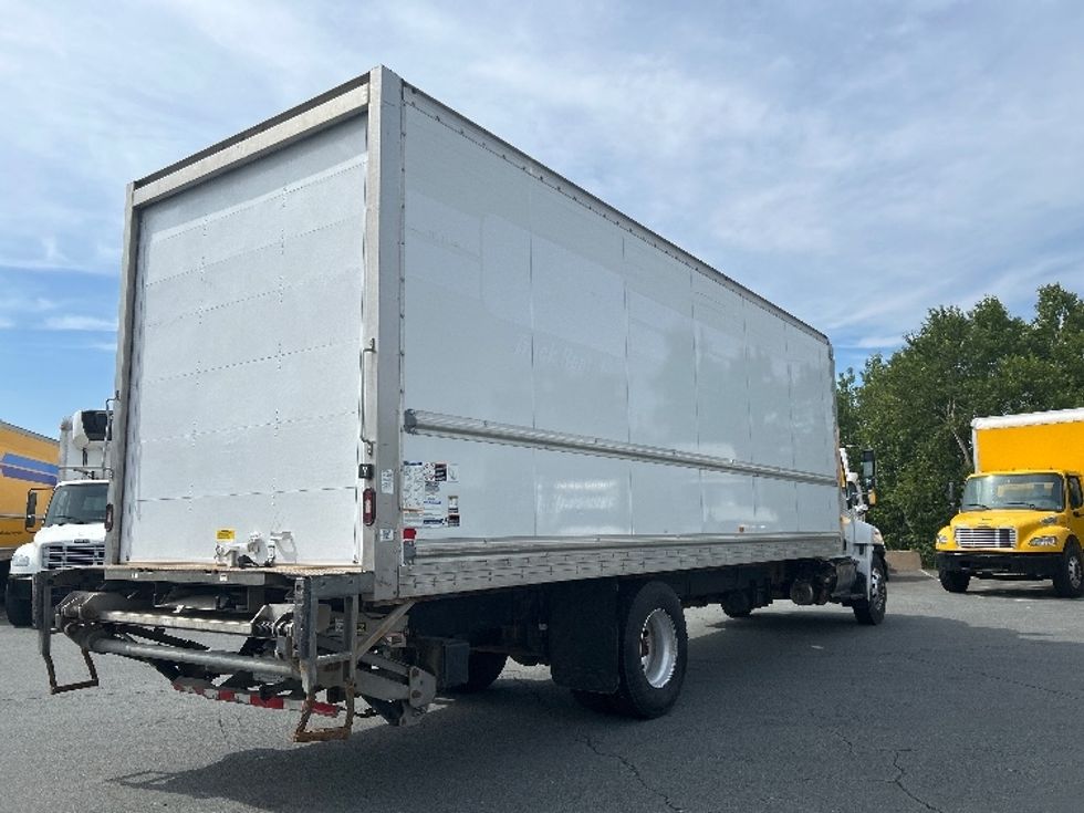 Medium Duty Box Truck-Light and Medium Duty Trucks-Hino-2020-268-Dartmouth-NS-292,131\n\t\tkm-$ 67,500 - Image 13